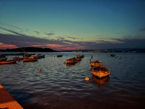 Appartement cosy 5 à 6 personnes proche mer Apartment in Six-Fours-les-Plages