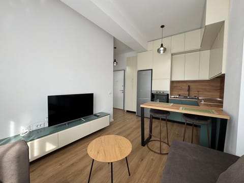 TV and multimedia, Kitchen or kitchenette, minibar