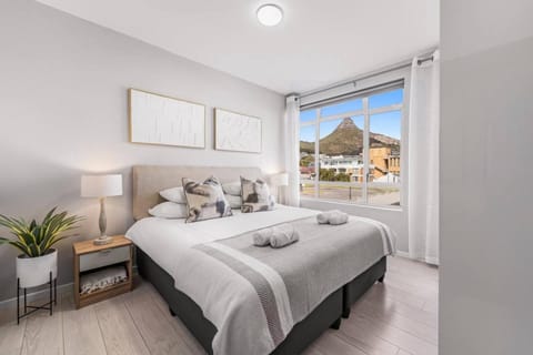 Sea-Facing Apartment at Adelphi Galleria Apartment in Sea Point