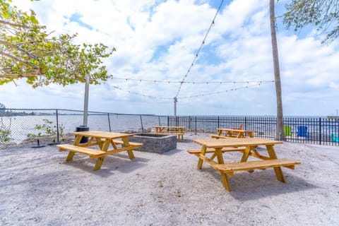 531 Little Harbor House in Ruskin