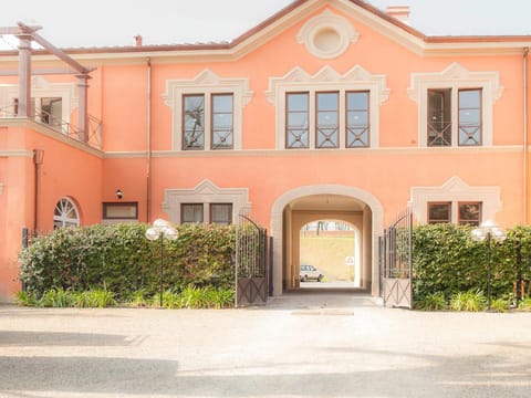 Property building, Other