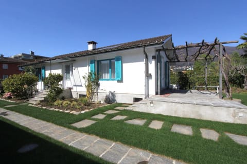 Casa Ermenegilda, 4,5-Zimmerhaus by HolAp SA House in Ascona