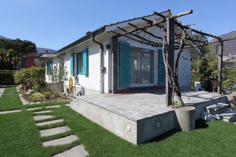 Casa Ermenegilda, 4,5-Zimmerhaus by HolAp SA House in Ascona