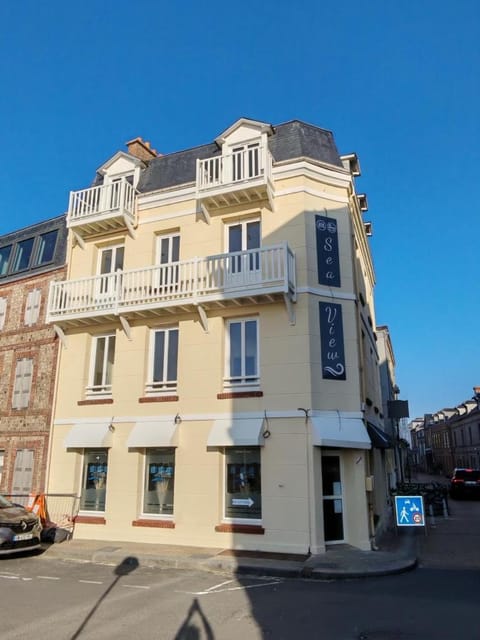 Etretat SEA VIEW chambres vue mer Bed and Breakfast in Étretat