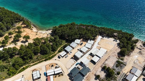 Property building, Day, Natural landscape, Bird's eye view, Beach, Sea view