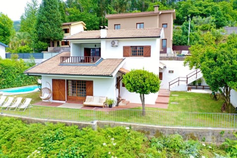 Property building, Day, Natural landscape, Garden, Garden view, Pool view, River view, Swimming pool