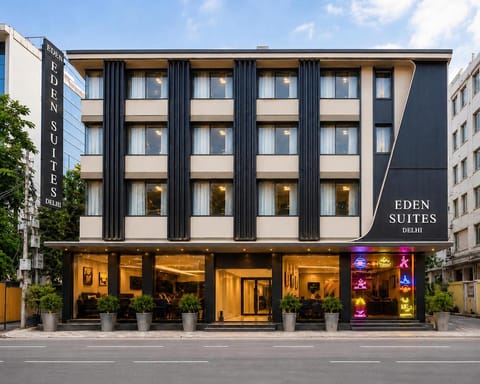 Property building, Facade/entrance