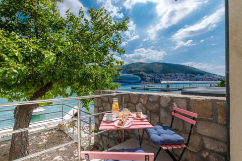 Balcony/Terrace, Sea view, Breakfast