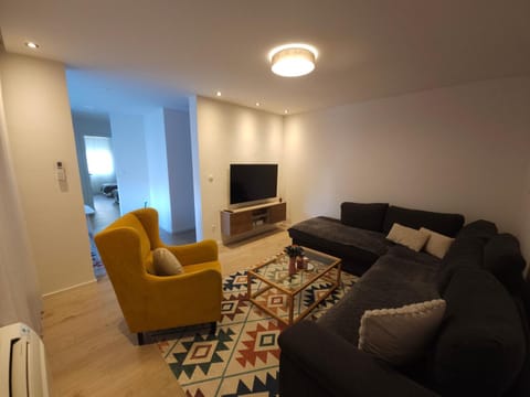 Riverstone Home Apartment in Mostar