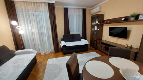 Apartments Damjan Apartment in Budva