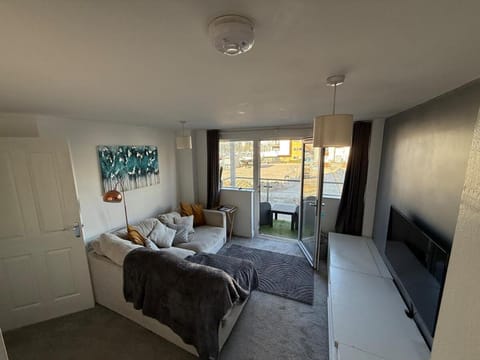 Stylish Marina Apartment with Stunning Views Apartment in Portishead