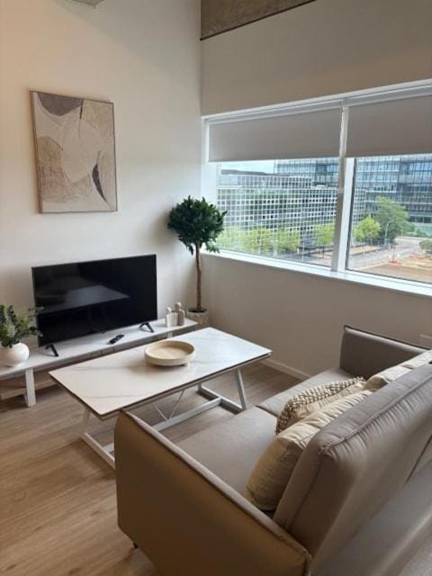 Studio Flat Above MK Station Apartment in Milton Keynes