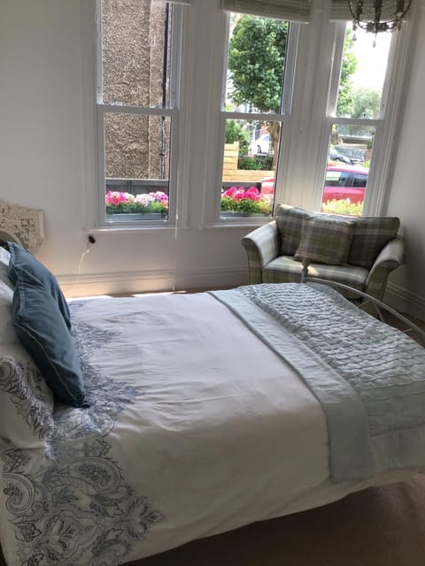 Banks Road Apartment in Wirral