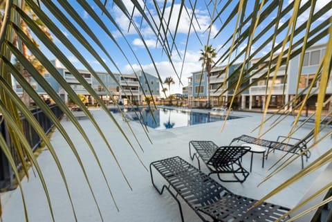 Sea Oats H206 by ALBVR - Boat Launch and close to Beach Access Apartment in West Beach