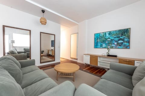 Lounge or bar