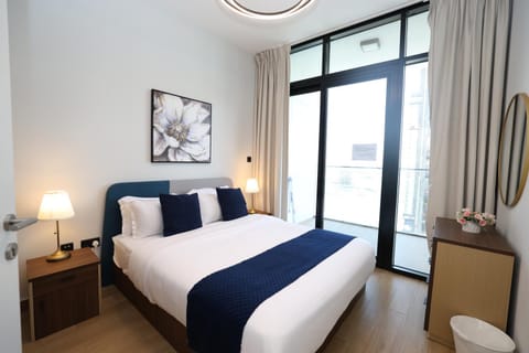 Bed, Balcony/Terrace, Photo of the whole room, Bedroom