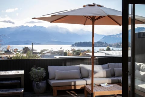 Lake view, Lake view, Mountain view, Mountain view