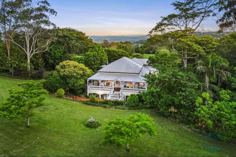 Property building, Garden, Garden view