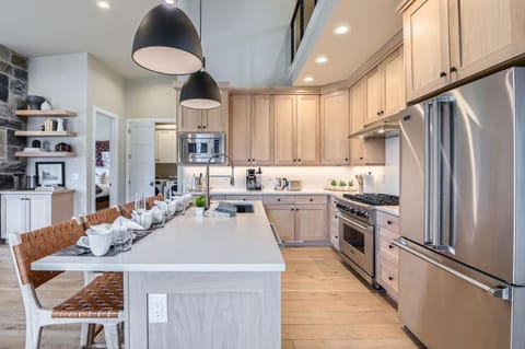 Deer Valley East Perfection on Vissen! 933 townhouse Apartment in Jordanelle Reservoir