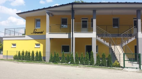 Property building, Day