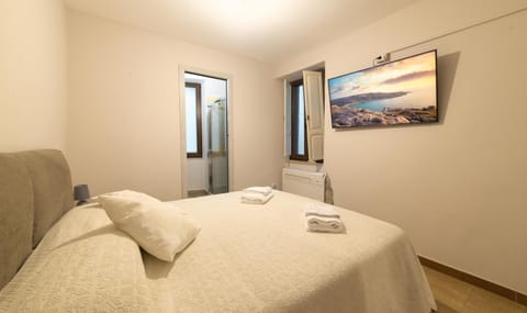 TV and multimedia, Bedroom