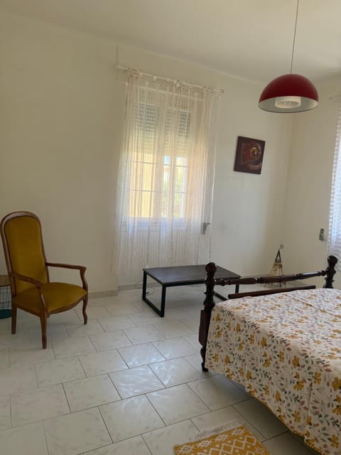 VILLA PROCHE de la PLAGE, VUE MER avec PARKING Apartment in L'Île-Rousse