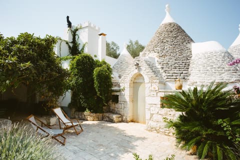 Property building, Day, Natural landscape, Summer