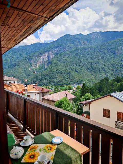 Natural landscape, View (from property/room), Balcony/Terrace, Mountain view