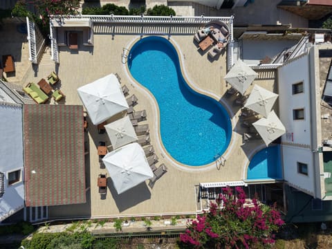 Pool view, Swimming pool, Swimming pool