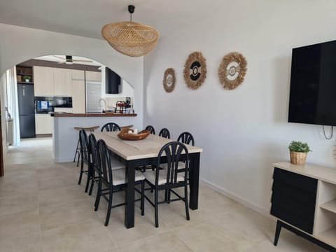 Light House 13 pers IL FARO - holiday paradise with sea view House in Ortona