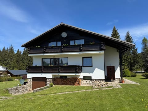 Property building, Spring