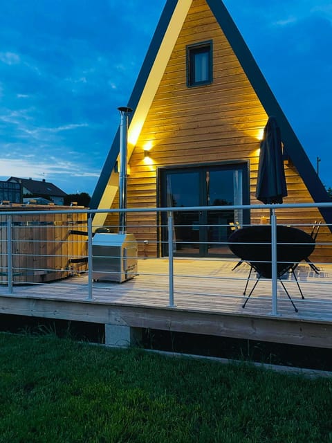 Property building, Patio, Night, Balcony/Terrace