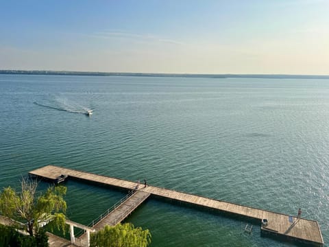 Day, Natural landscape, Lake view