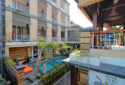 View (from property/room), Pool view