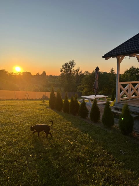 Domki letniskowe pod Kalskim Dworkiem House in Lithuania