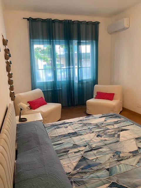 Azzurra Apartment in Ostia