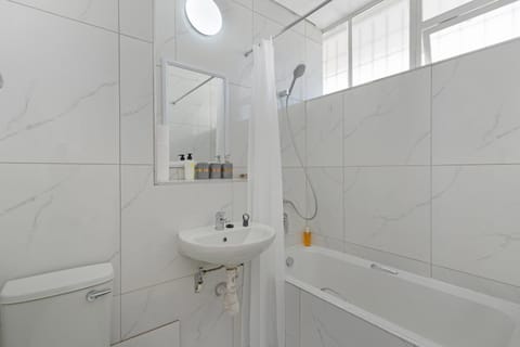 Shower, Bathroom, Bath