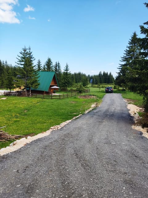 Holiday chalet Asterix Chalet in Montenegro