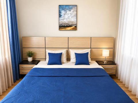 Bed, Photo of the whole room, Bedroom