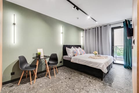 Bed, Living room, Photo of the whole room