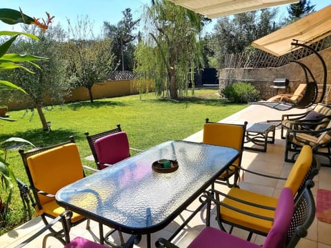 Garden, Balcony/Terrace, Balcony/Terrace, Seating area, Dining area, Garden view