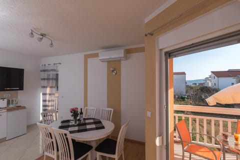 Villa Diva Apartments Apartment in Šibenik-Knin County, Croatia