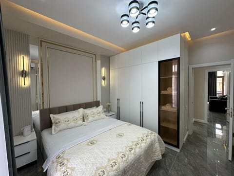 Bed, Bedroom, wardrobe