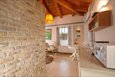 Kitchen or kitchenette, Living room, Seating area