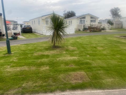 Property building, Garden view