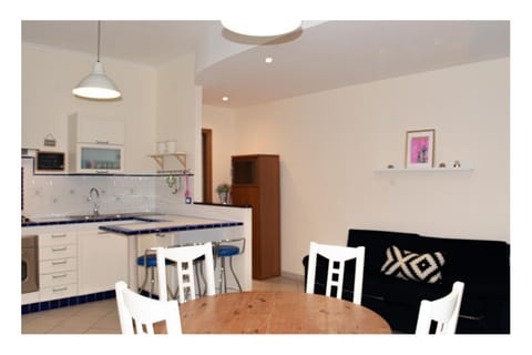 Kitchen or kitchenette, Living room, Dining area, stove
