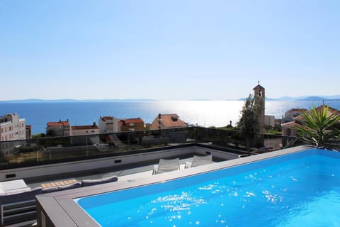 Natural landscape, Pool view, Sea view, Swimming pool, sunbed