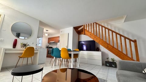 Beautiful house 8min to Disneyland Apartment in Magny-le-Hongre