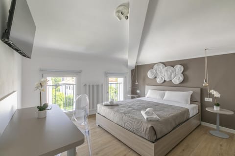 Cima Suite 16 by WelcHome Apartment in Treviso