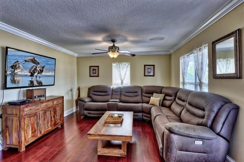 Comfort Cove House in Gulfport